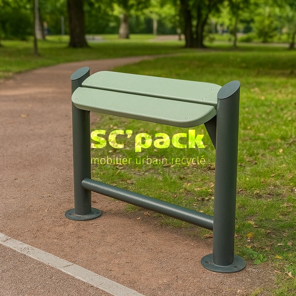 Assis-debout mixte SC’PACK en PolyAl recyclé avec pieds acier laqués